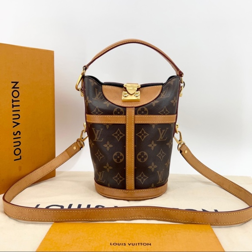 Louis Vuitton Duffle Monogram bag
